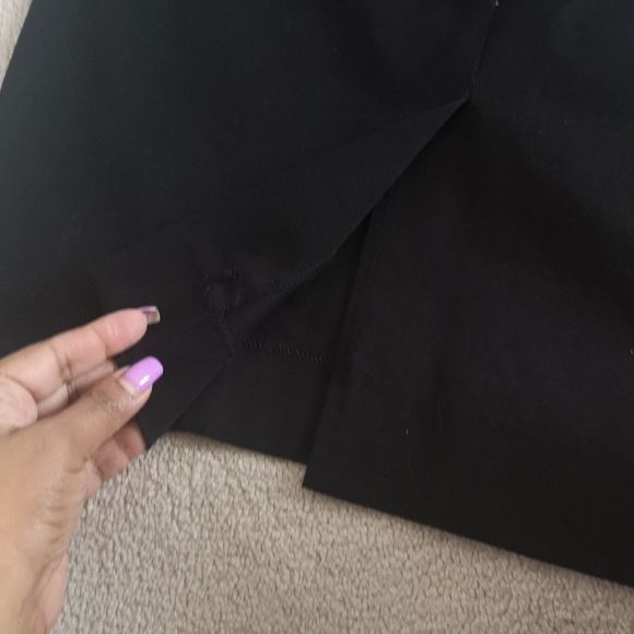Gap Black Pencil Skirt, Stretchy Slim Fit, Size 10, Great! - Picture 4 of 16